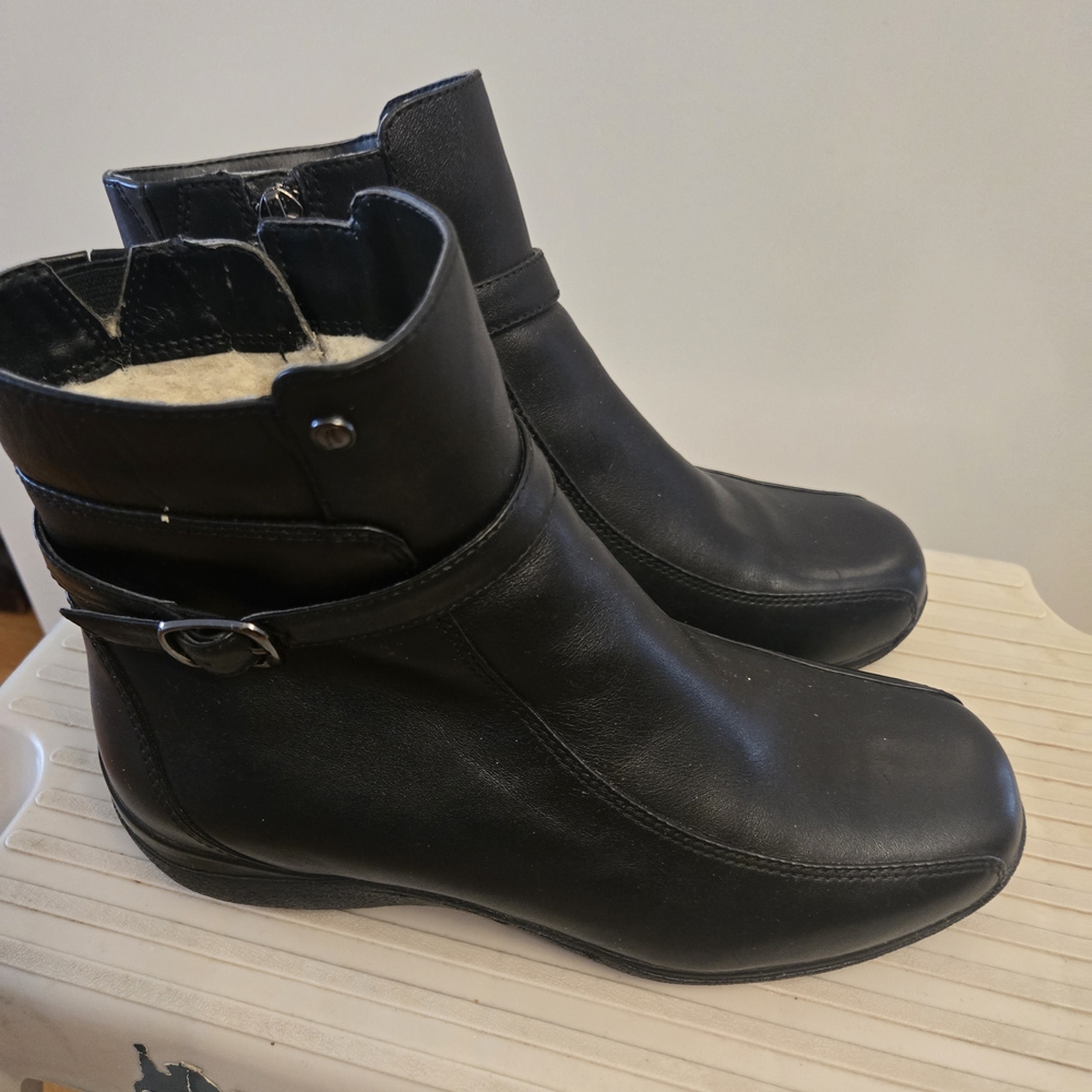 Elegant Black Leather Ankle Booties